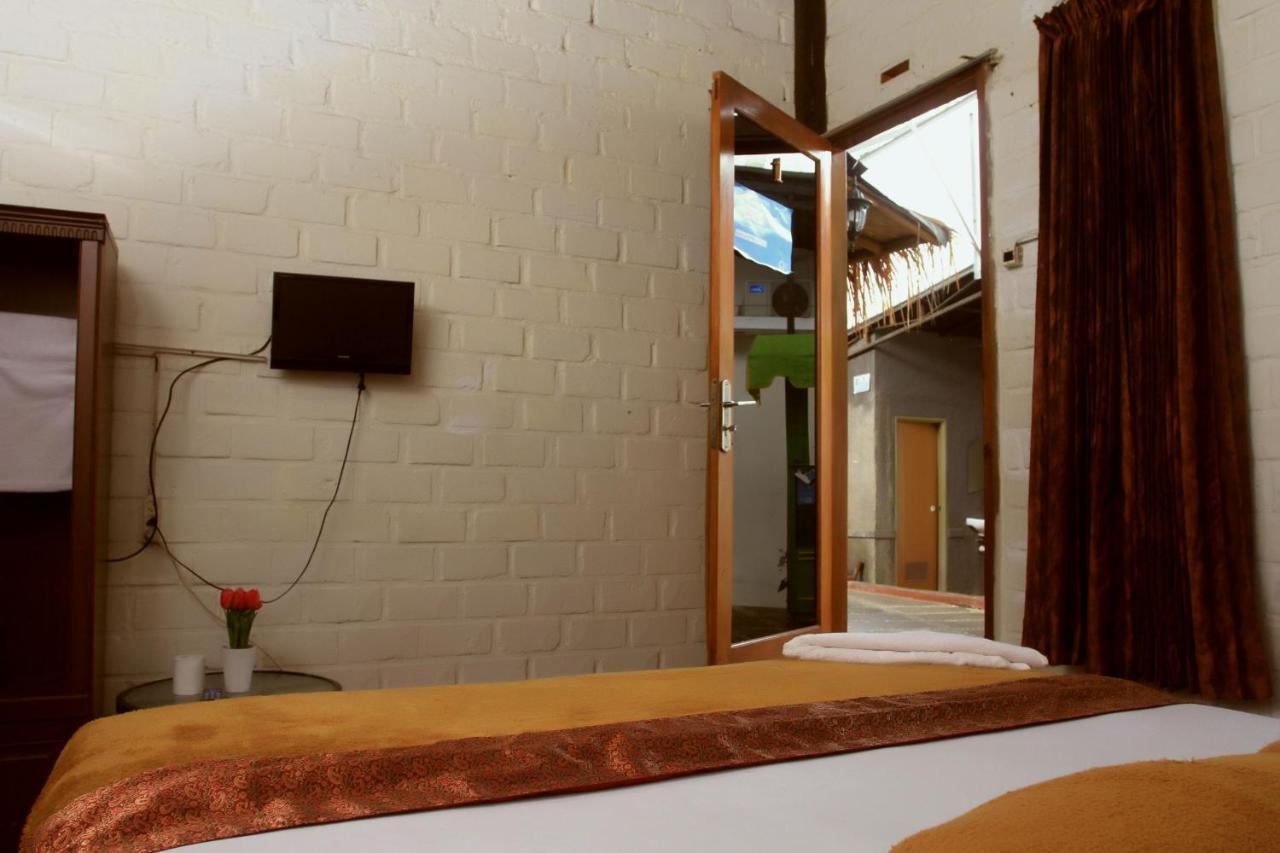 Bantal Guling Villa Lembang Exteriér fotografie