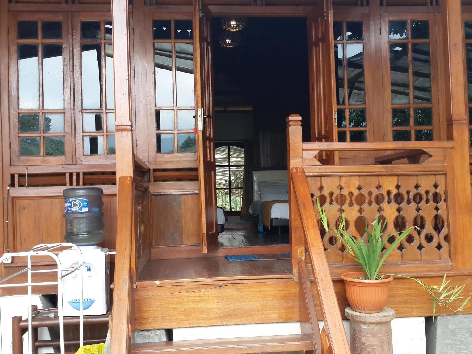 Bantal Guling Villa Lembang Exteriér fotografie